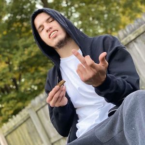 Meet your Posher, Liam